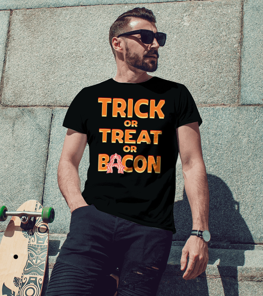 Trick OR Treat OR Bacon Halloween Haunte T-Shirt