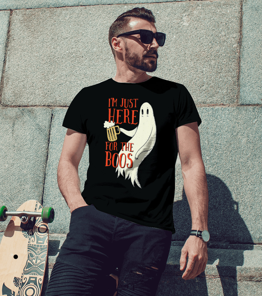 I'm Just Here For The Boos Ghost Holding Beer T-Shirt
