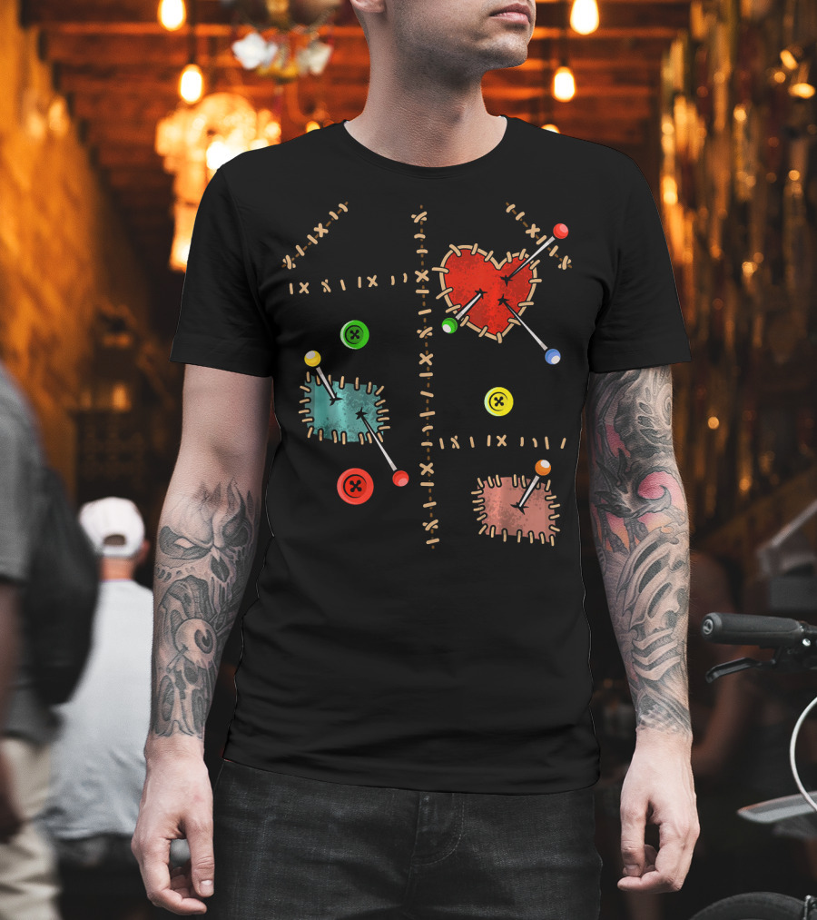 Voodoo Doll Halloween Costume with Heart and Button Patches T-Shirt