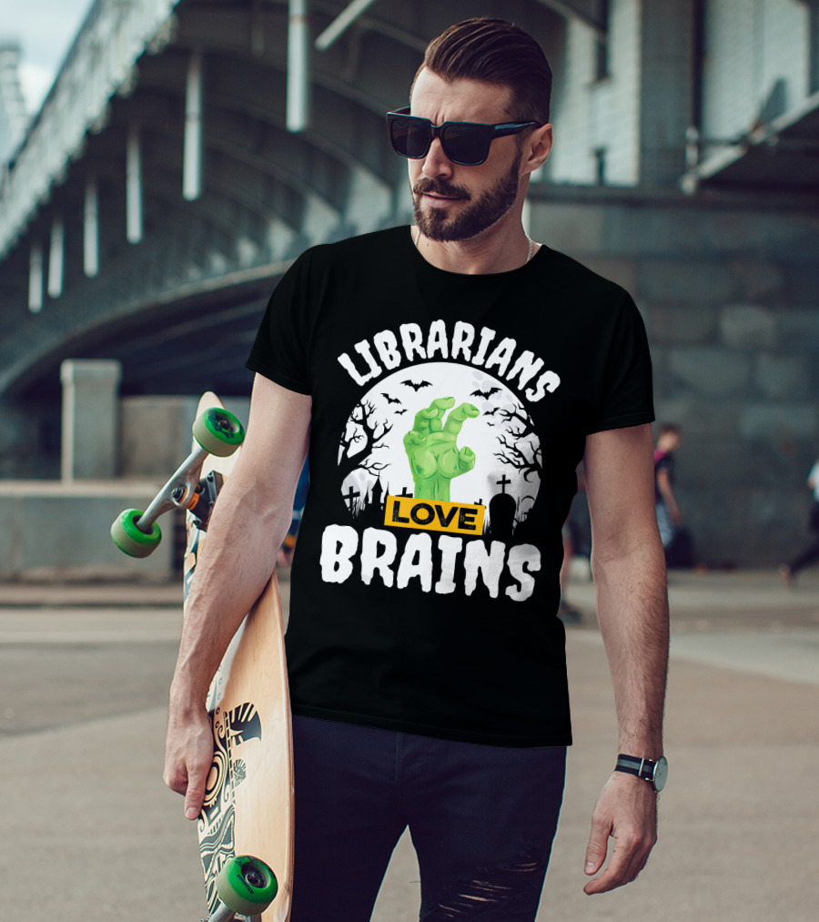 Librarians Love Brains Halloween Zombie Graveyard Scene T-Shirt