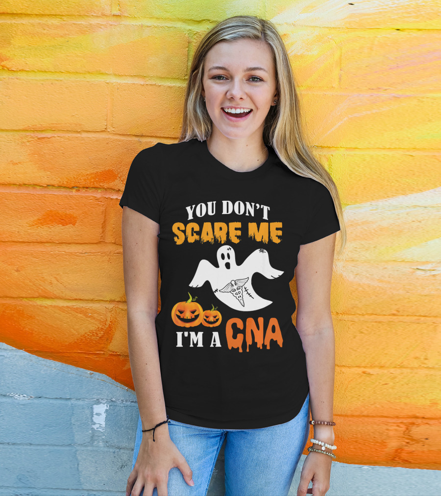 You Don't Scare Me I'm A CNA Halloween Ghost And Pumpkins T-Shirt