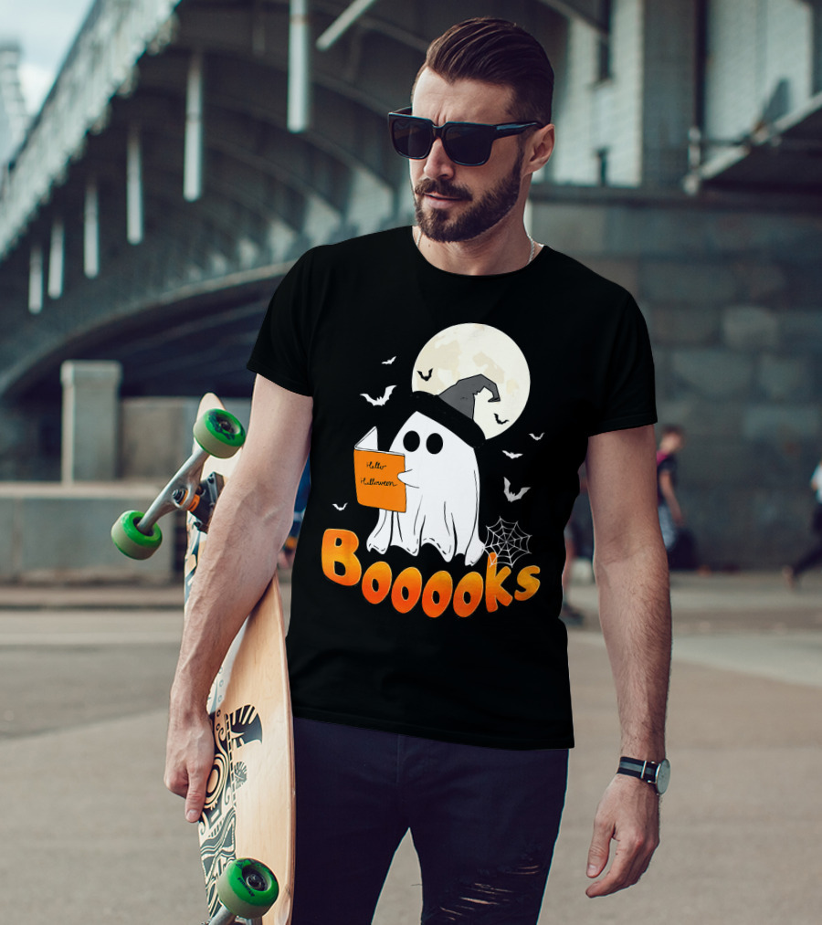 Boooks Ghost Reading Halloween Bats Moon Hat T-Shirt