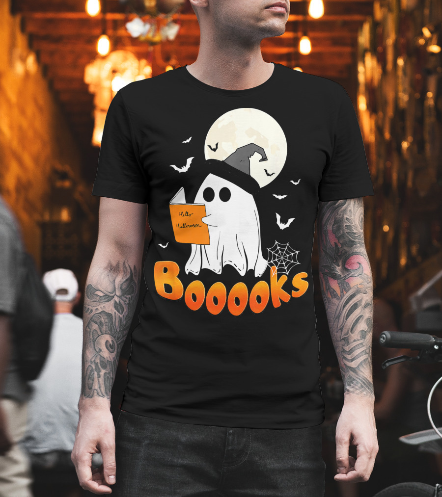 Boooks Ghost Reading Halloween Bats Moon Hat T-Shirt