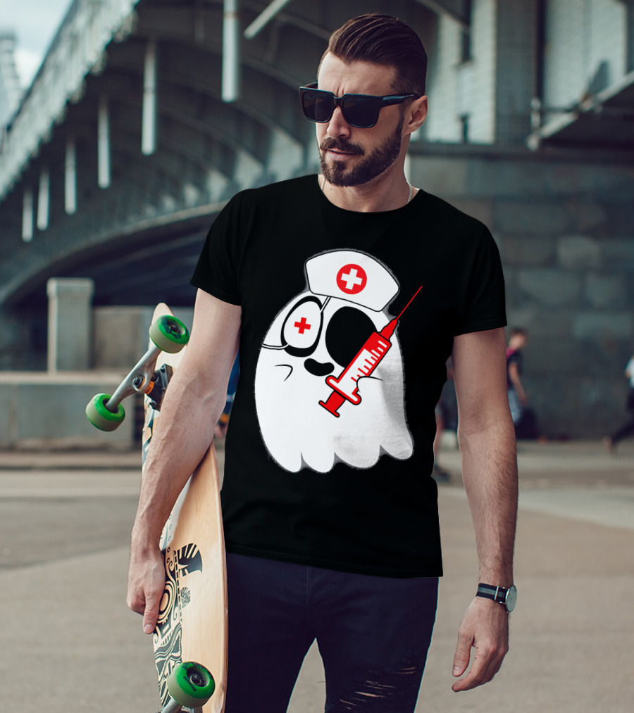 Funny Ghost Nurse Emoji With Syringe Nurse Hat T-Shirt