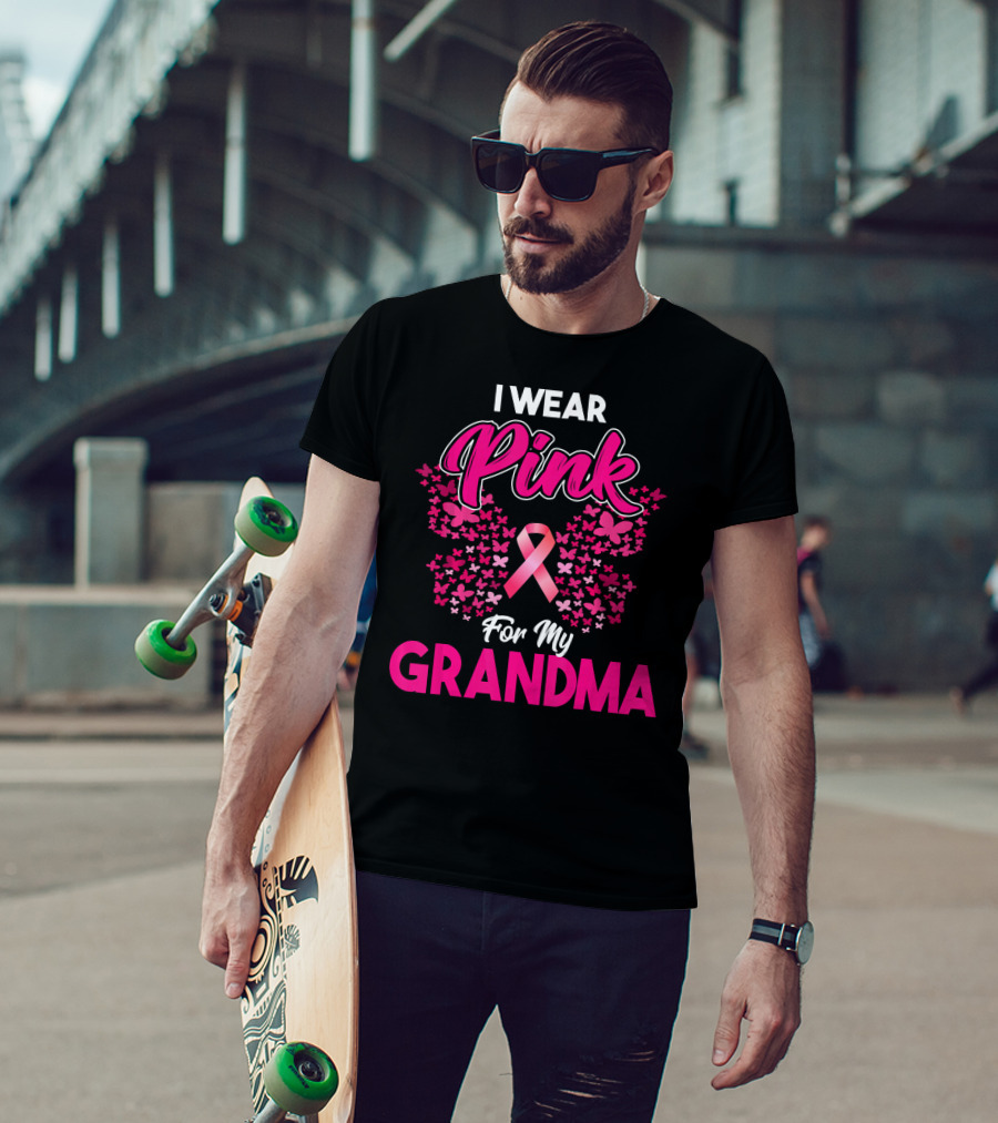 I Wear Pink For My Grandma Breast Cancer Awareness Month Ribbon Butterfly T-Shirt