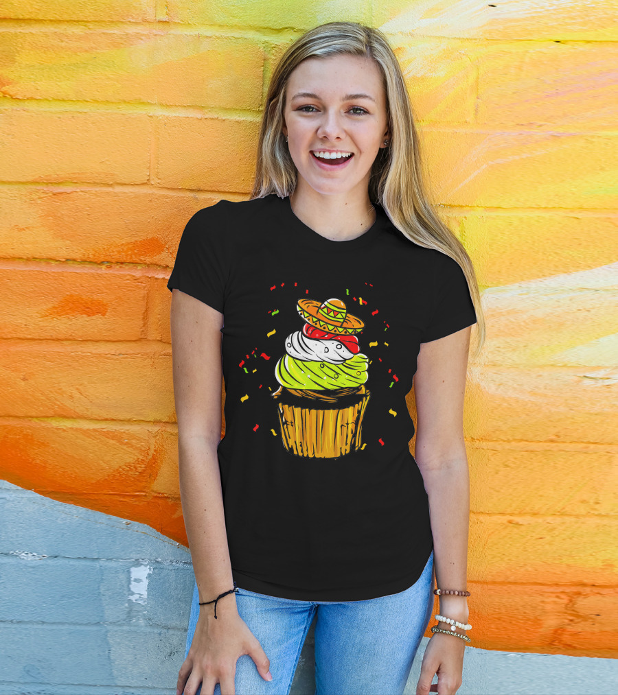 Cinco De Mayo Fiesta Cupcake With Sombrero And Confetti T-Shirt