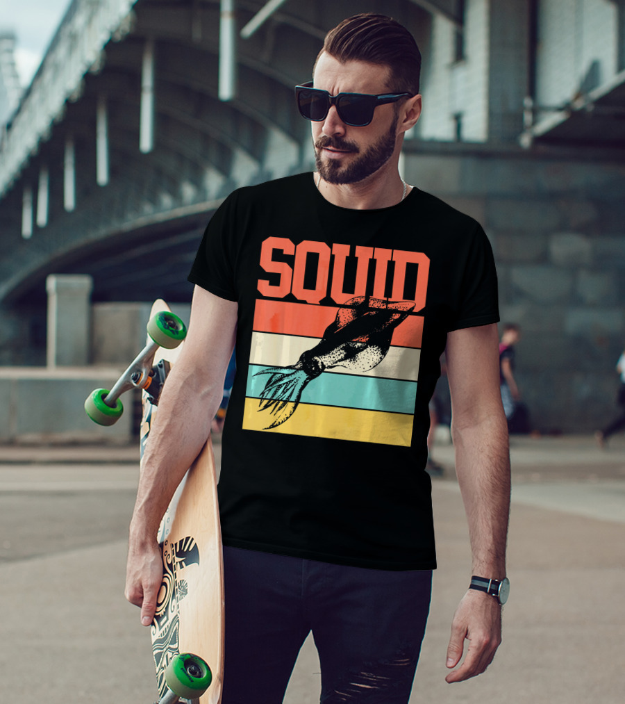 Squid Retro Marine Biologist Vintage Stripes T-Shirt