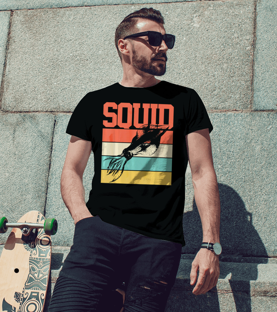 Squid Retro Marine Biologist Vintage Stripes T-Shirt
