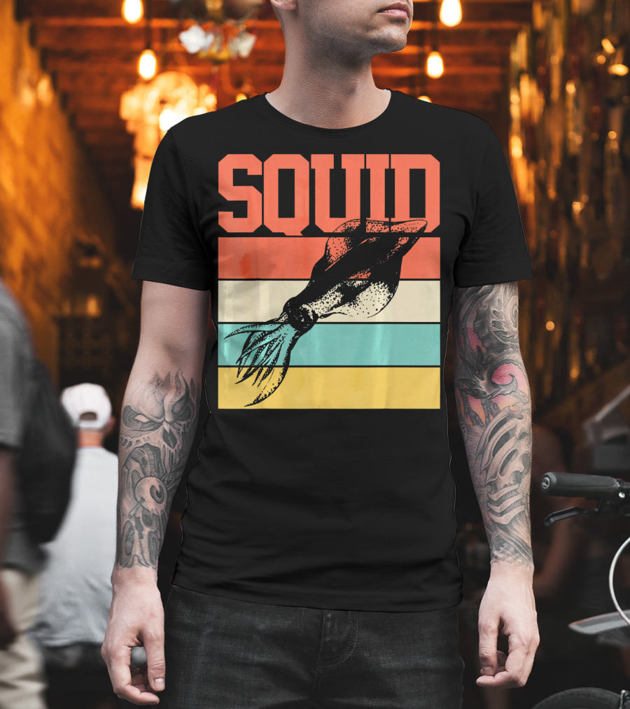 Squid Retro Marine Biologist Vintage Stripes T-Shirt
