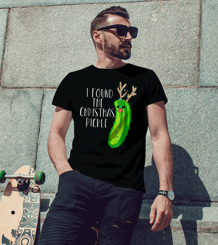 I Found The Christmas Pickle Reindeer Antlers Holiday Humor T-Shirt