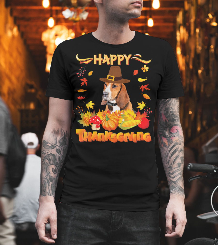 Happy Thanksgiving Basset Hound Dog With Pilgrim Hat And Autumn Harvest Elements T-Shirt