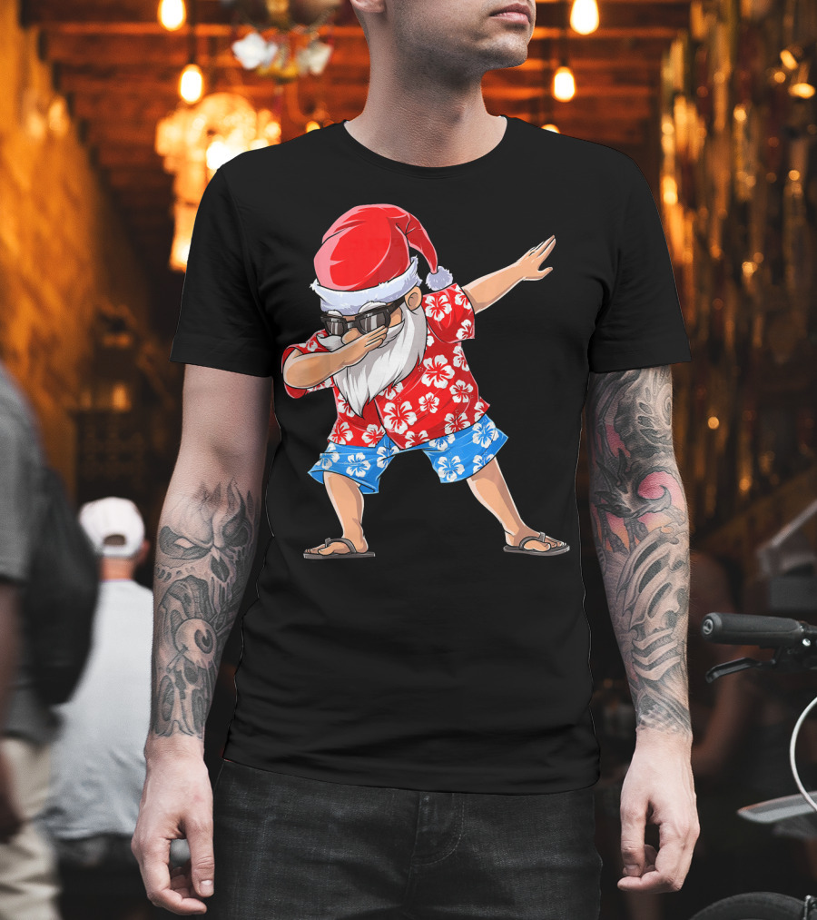 Dabbing Santa in Hawaiian Shirt Christmas in July T-Shirt