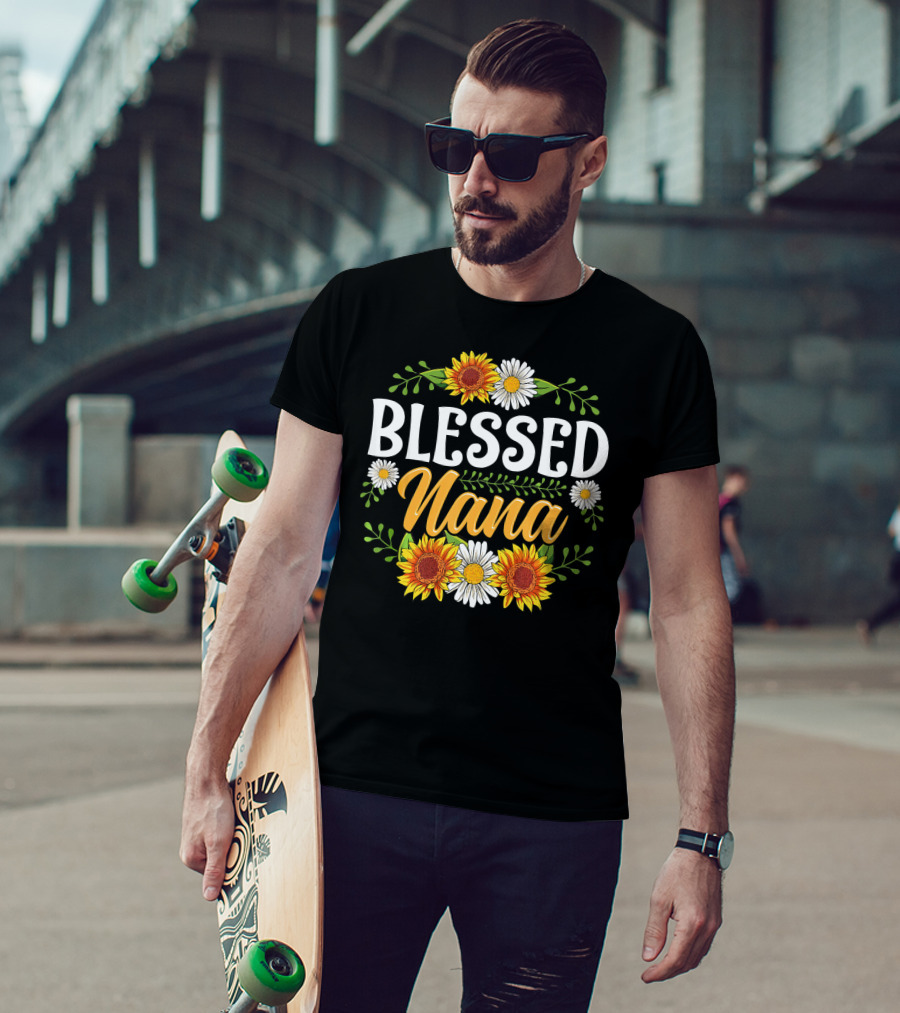 BLESSED NANA Sunflowers And Daisies Floral T-Shirt