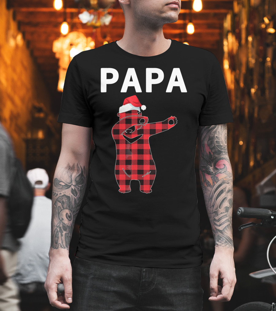 PAPA Bear Plaid Santa Hat Christmas Dabbing T-Shirt