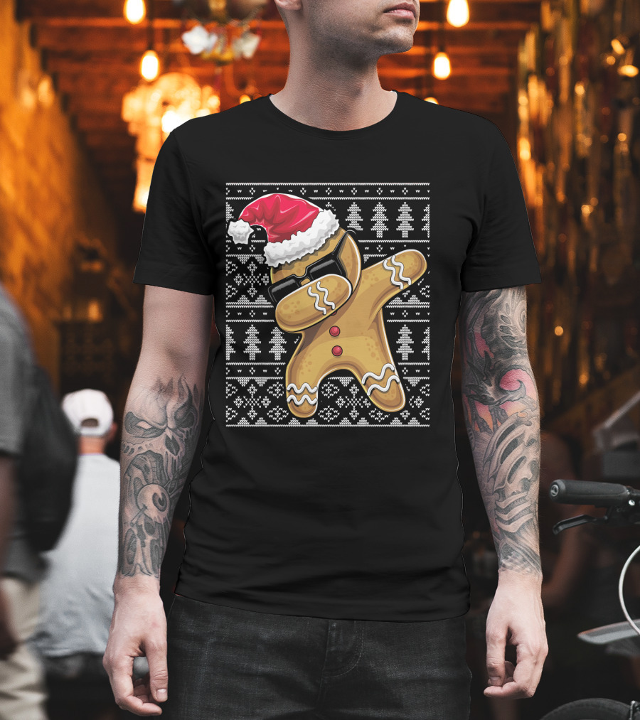 Ugly Christmas Dabbing Gingerbread Cookie Santa Hat T-Shirt