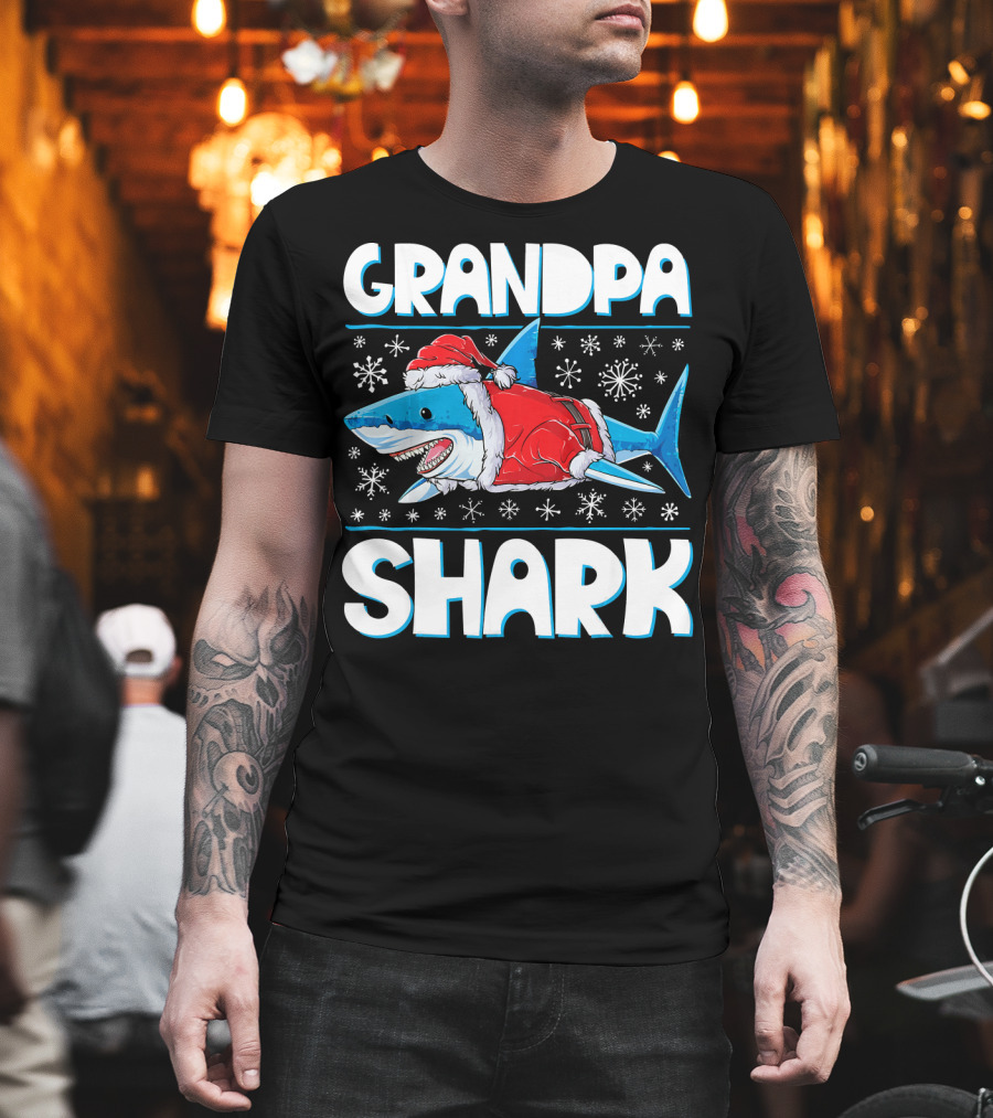 Grandpa Shark In Santa Hat With Snowflakes T-Shirt