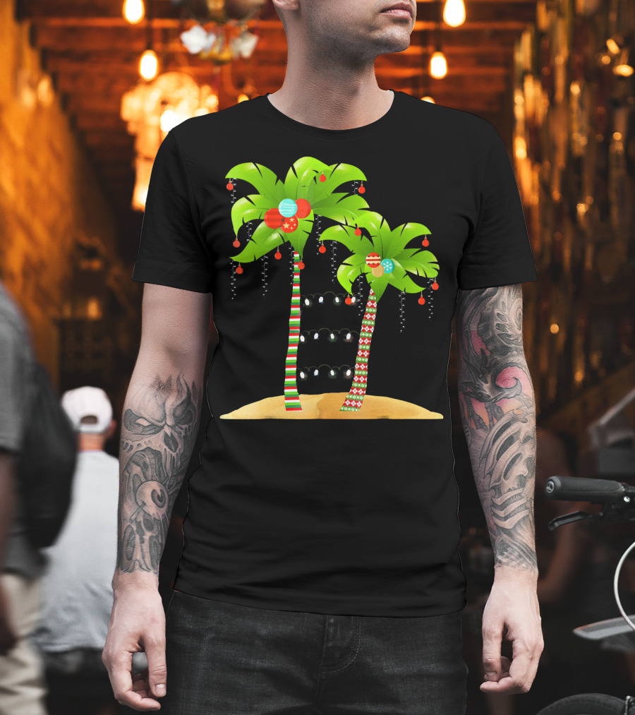 Christmas Tree Palm Mele Kalikimaka Palm Trees with Ornaments and Lights T-Shirt