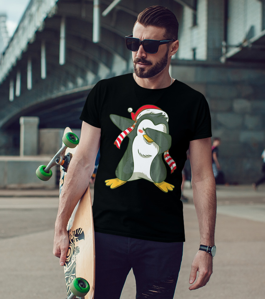 Dabbing Penguin Dab Dance Santa Hat Christmas T-Shirt