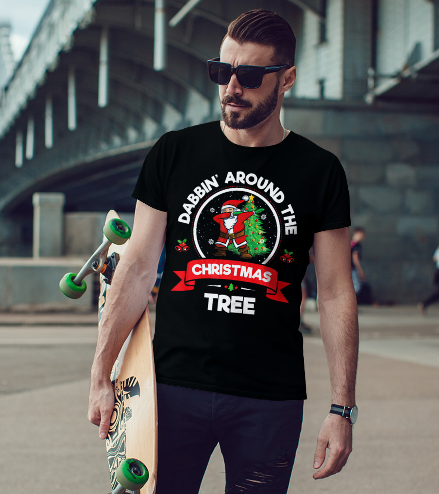 Dabbin' Santa Dancing Around The Christmas Tree Holiday Fun T-Shirt