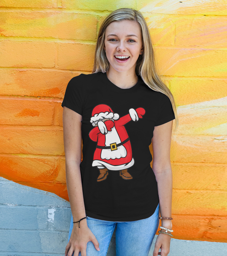 Mrs. Santa Claus Dabbing Christmas Fun T-Shirt