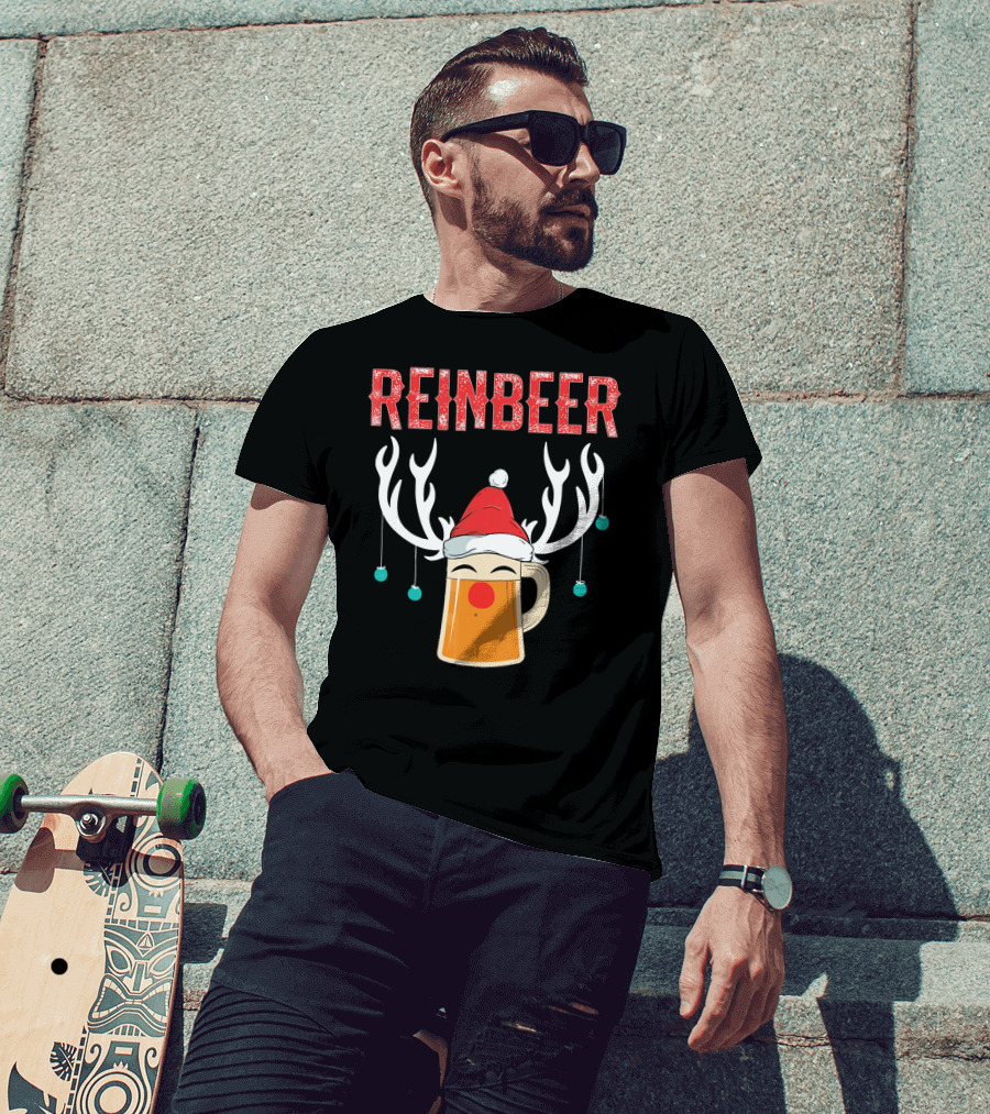 Reinbeer Christmas Antler Humor With Santa Hat Beer Mug T-Shirt
