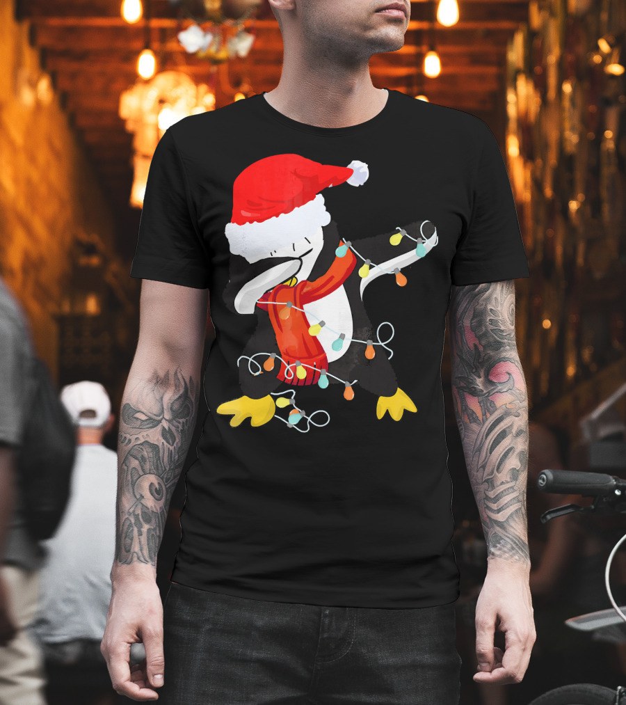 Dabbing Penguin Santa Christmas Lights T-Shirt