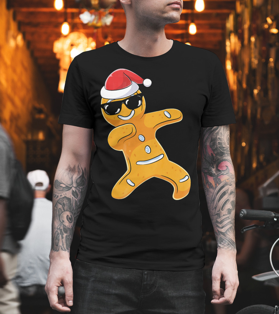 Christmas Dabbing Gingerbread Santa with Sunglasses T-Shirt