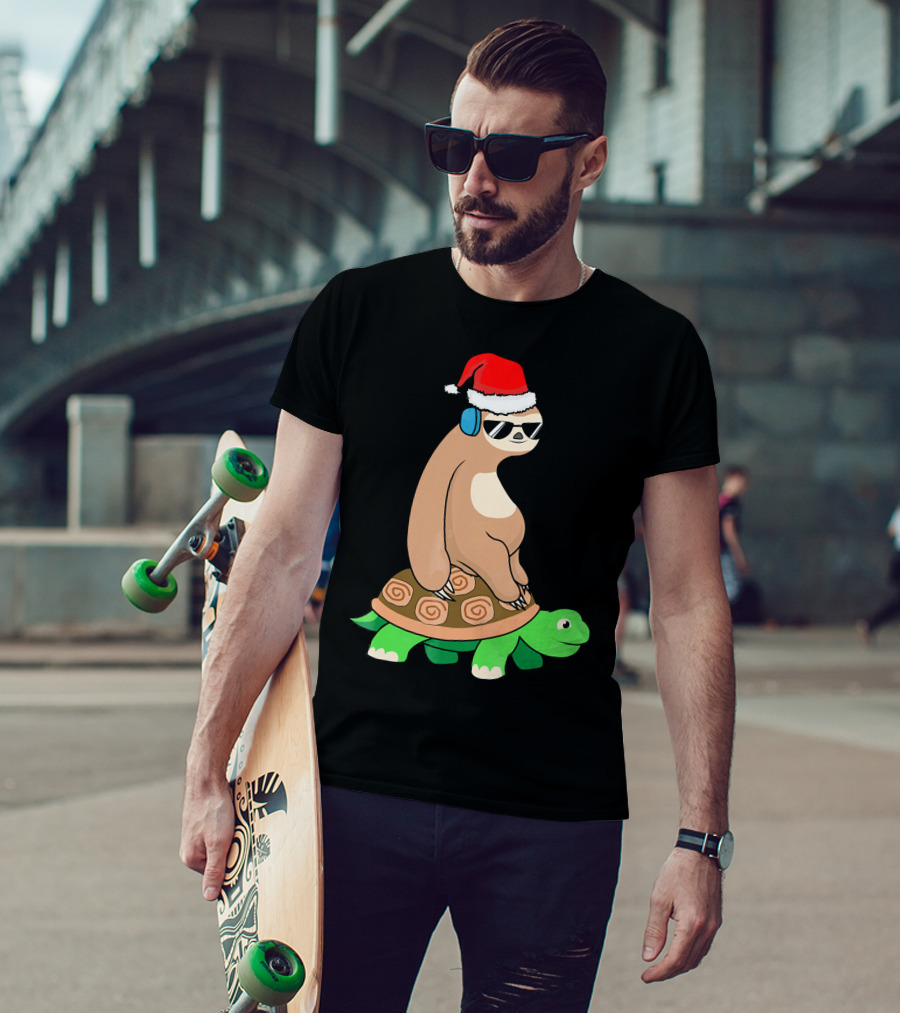 Xmas Sloth Riding Turtle Lazy Sloth Santa Hat Sunglasses T-Shirt