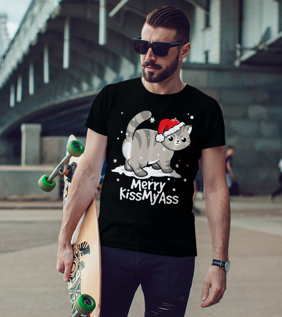 Merry KissMyAss Cat With Santa Hat In Snowflakes T-Shirt