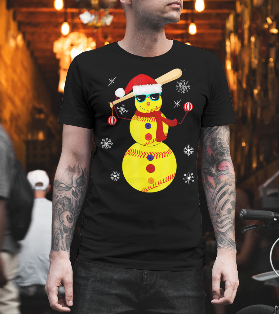 Christmas Softball Snowman With Bat And Santa Hat T-Shirt