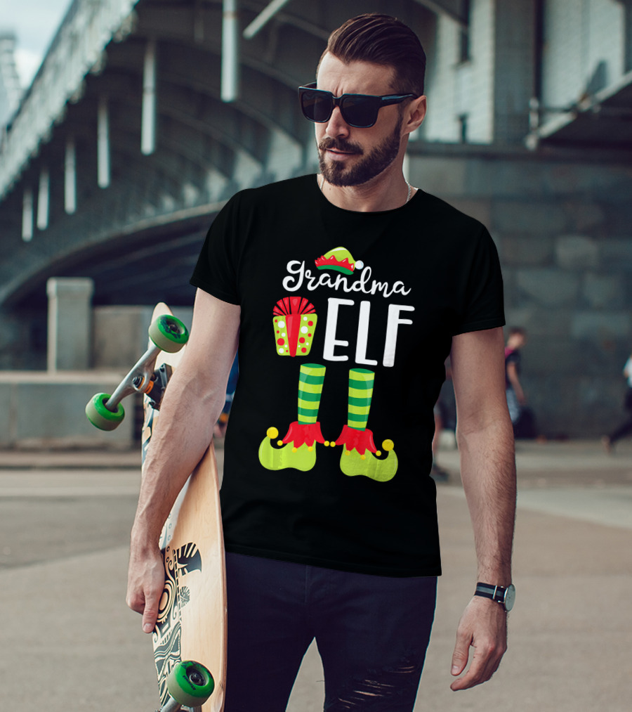 Grandma Elf Family Christmas Elf T-Shirt