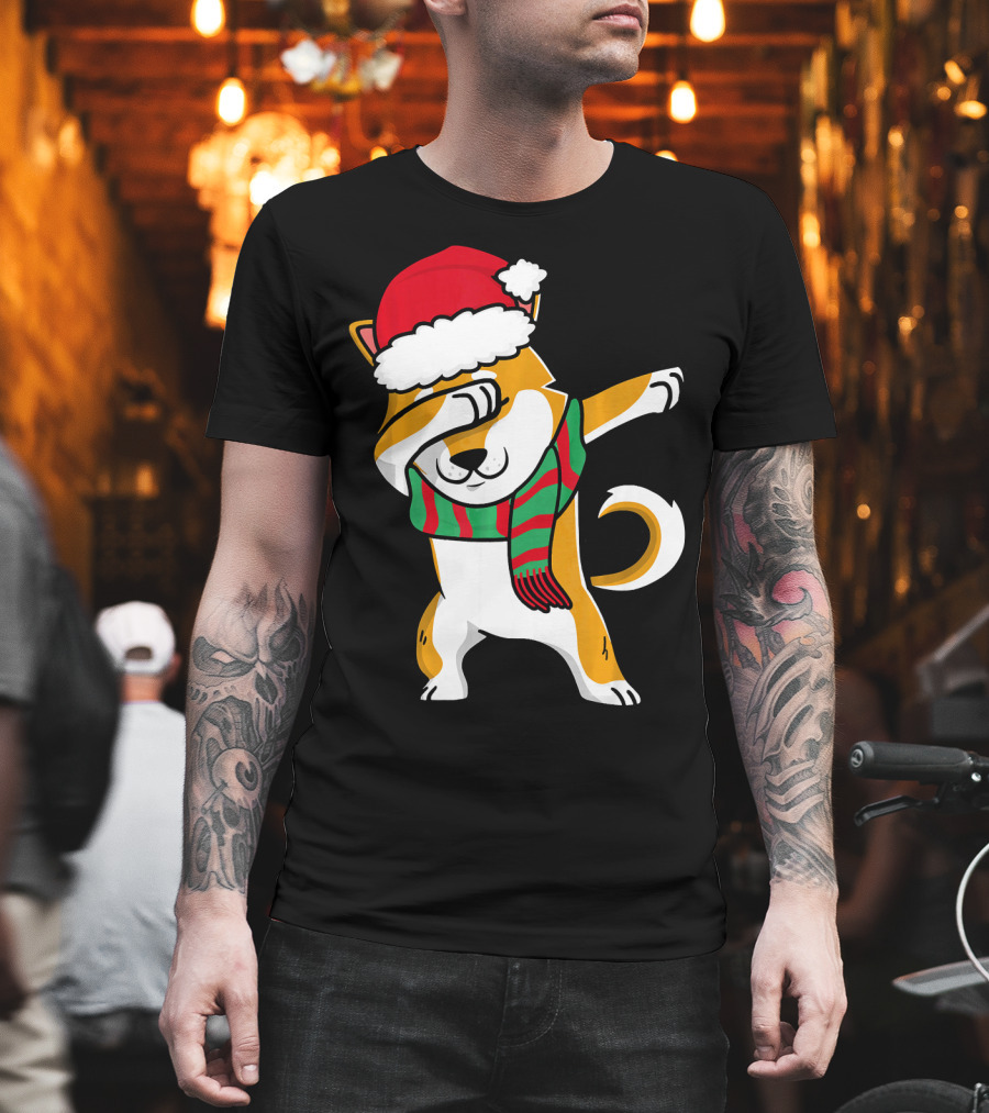 Dabbing Shiba Dog Christmas Santa Hat Scarf T-Shirt