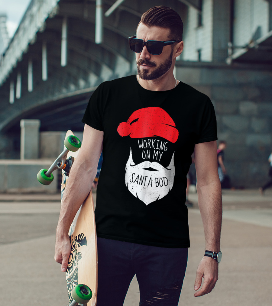 Mens Working On My Santa Bod Beard Santa Hat T-Shirt