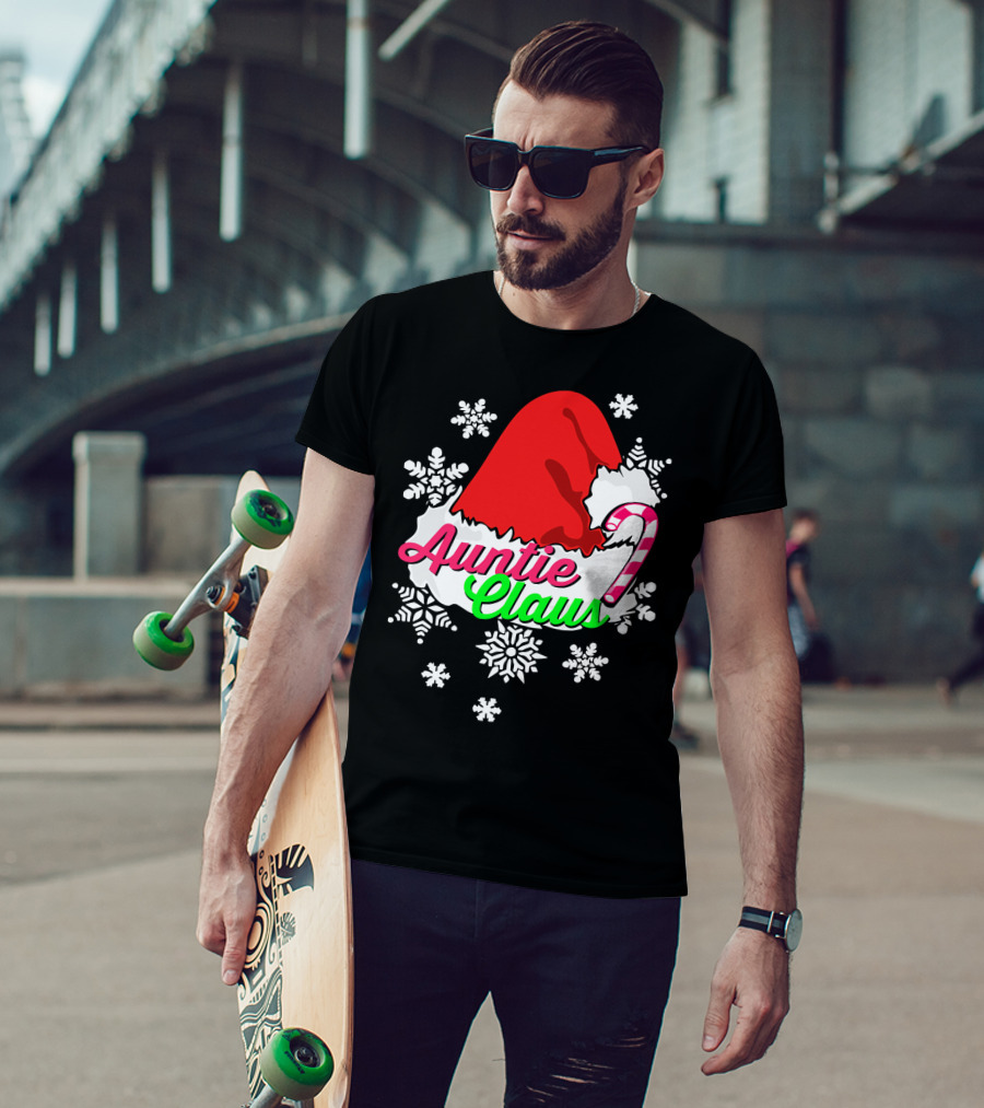 Auntie Claus Christmas Candy Cane Snowflakes Santa Hat T-Shirt
