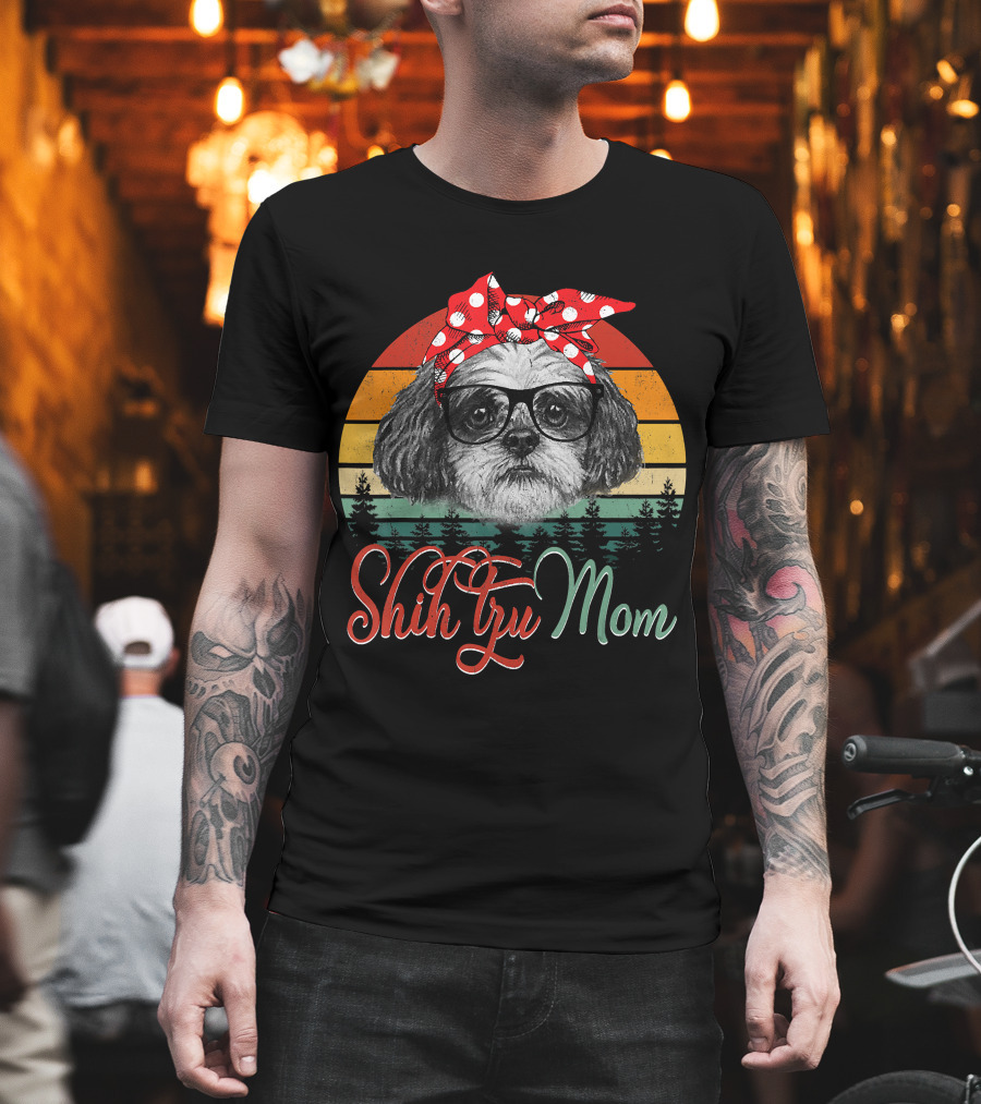 Shih Tzu Mom Retro Dog Lovers Mother T-Shirt