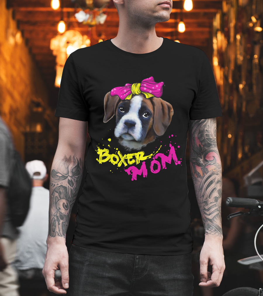 Boxer Mom Dog with Pink Bow T-Shirt