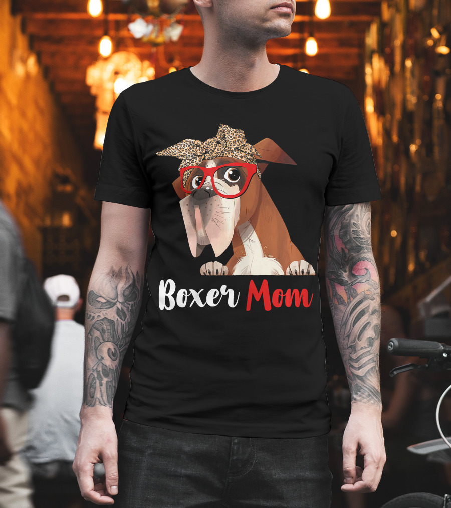 Boxer Mom With Red Glasses And Leopard Headband For Dog Lovers T-Shirt