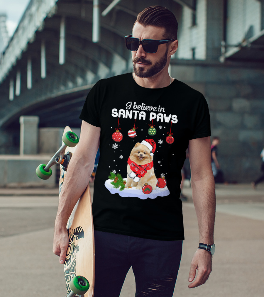 I Believe In Santa Paws Pomeranian Festive Christmas Ornaments Snowflakes T-Shirt