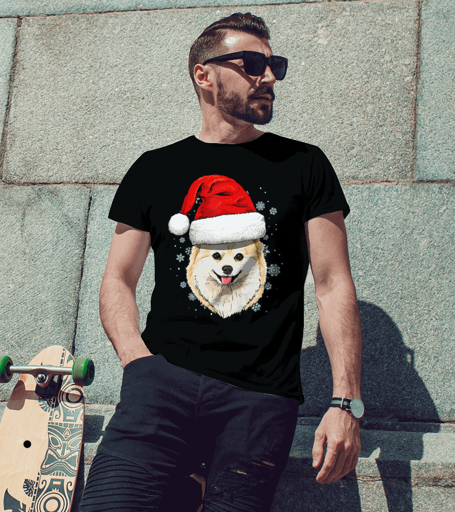 Pomeranian Santa Hat Snowflakes Christmas T-Shirt