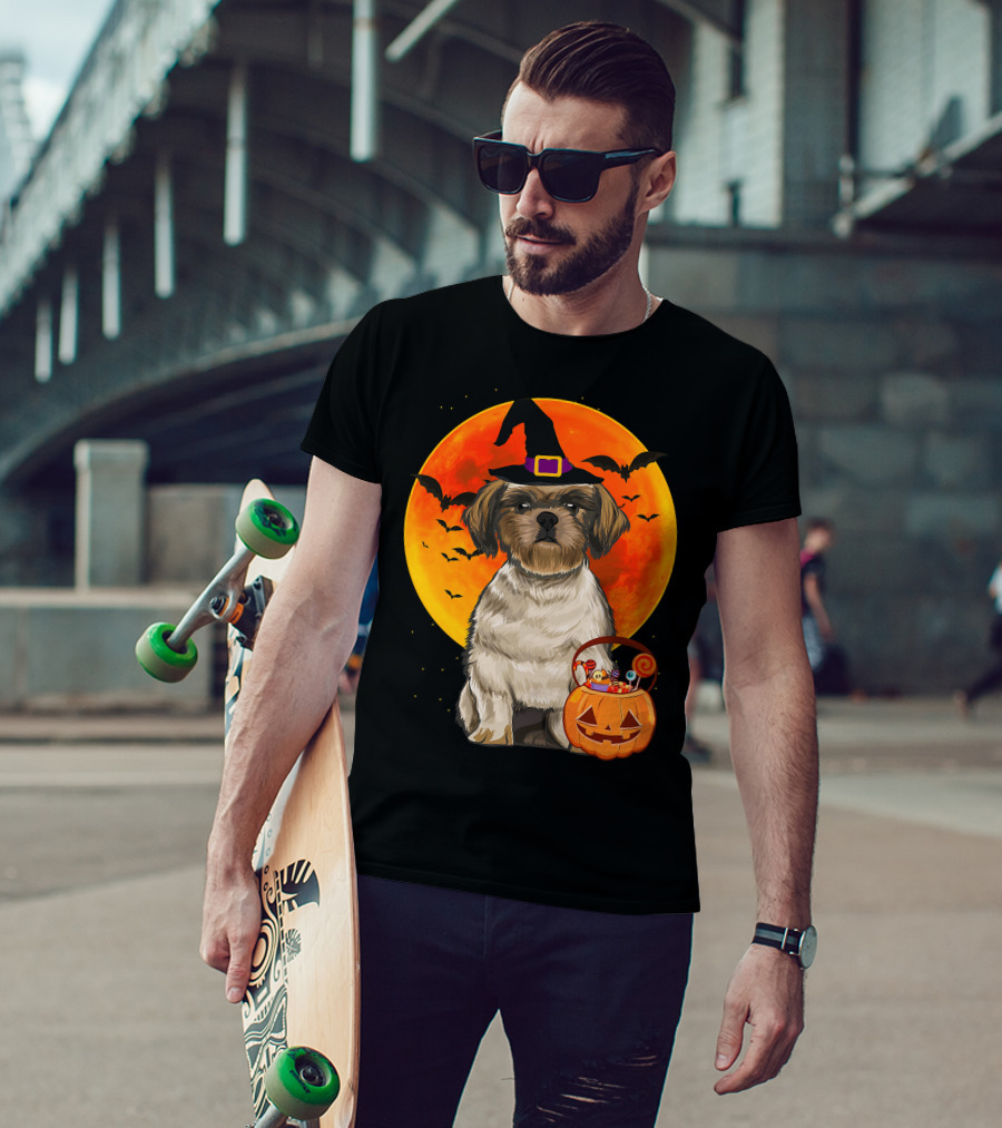 Shih Tzu Dog Halloween Jack O Lantern Pumpkin With Bats And Witch Hat T-Shirt